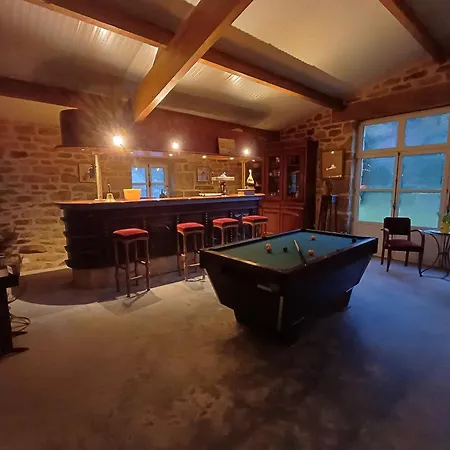 Holiday home Chateau De Kerouallan